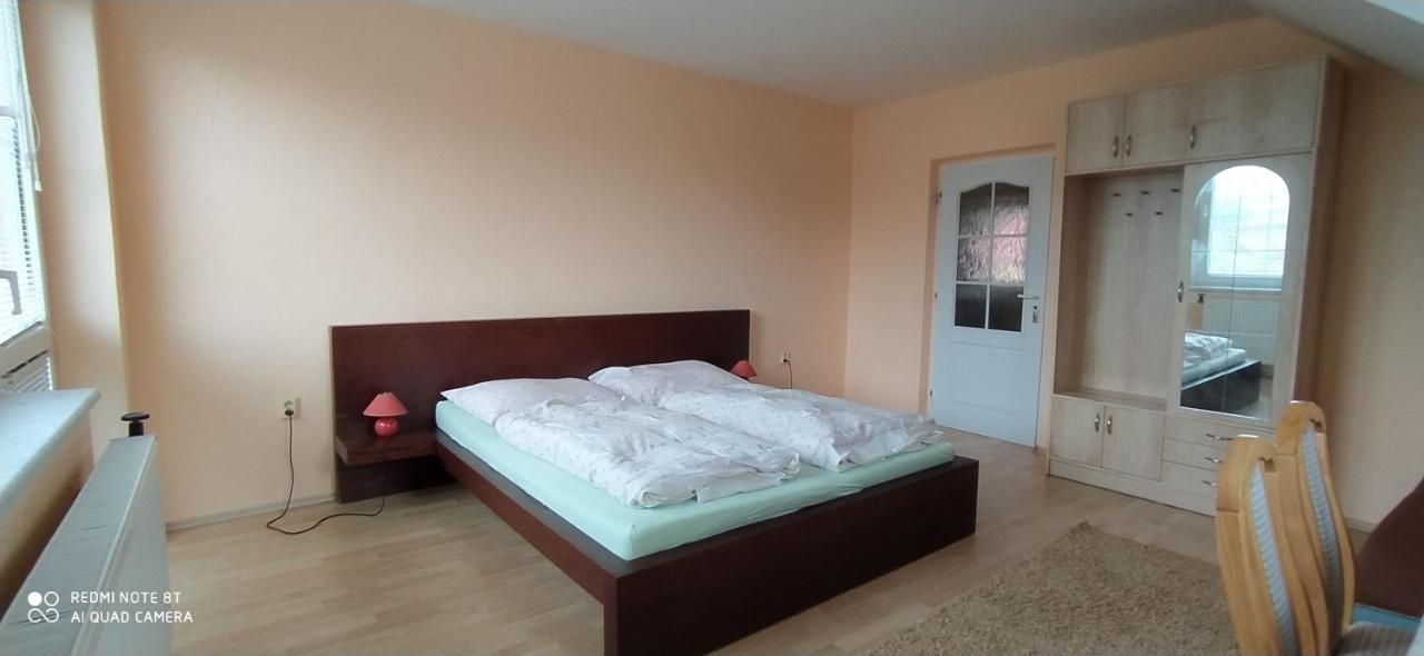 Apartman Stano ลิฟตอฟสกีมิคูลาช ภายนอก รูปภาพ