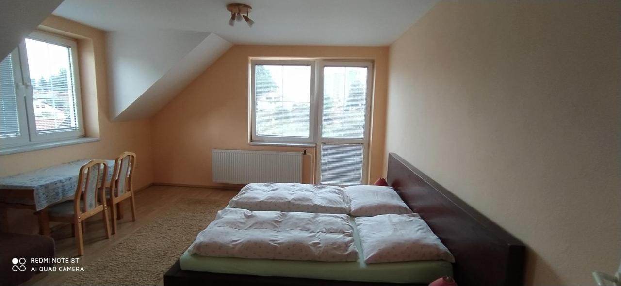 Apartman Stano ลิฟตอฟสกีมิคูลาช ภายนอก รูปภาพ