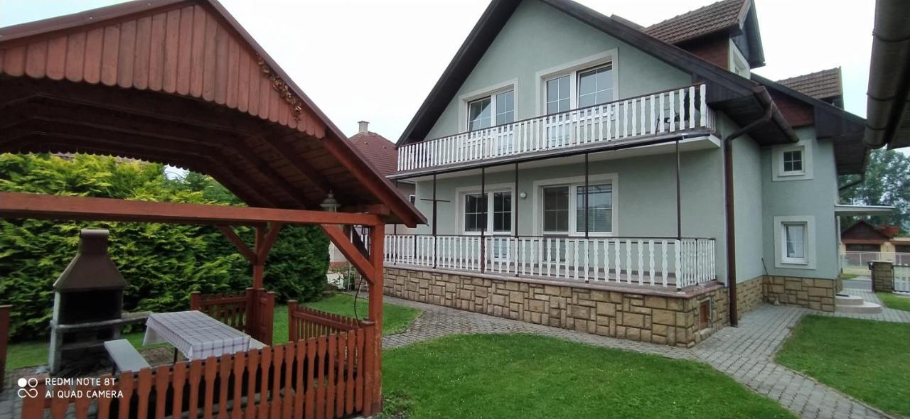 Apartman Stano ลิฟตอฟสกีมิคูลาช ภายนอก รูปภาพ