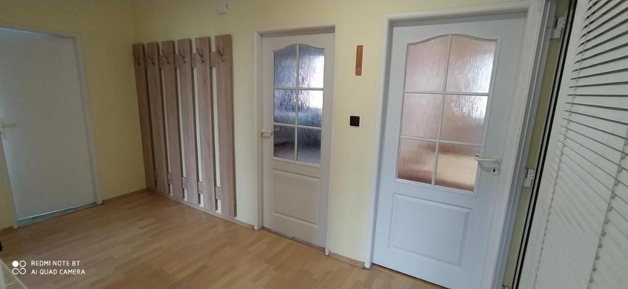 Apartman Stano ลิฟตอฟสกีมิคูลาช ภายนอก รูปภาพ